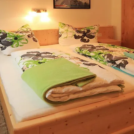 Apartment Familie Auer Langenfeld